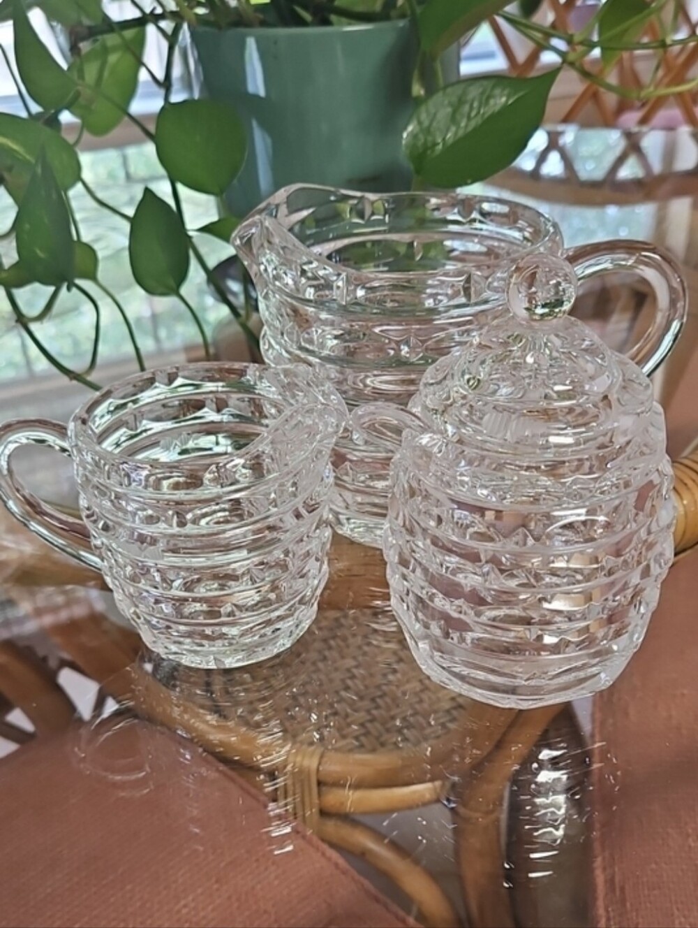 Godinger Crystal Vintage Beehive Cream and Sugar Honey Set